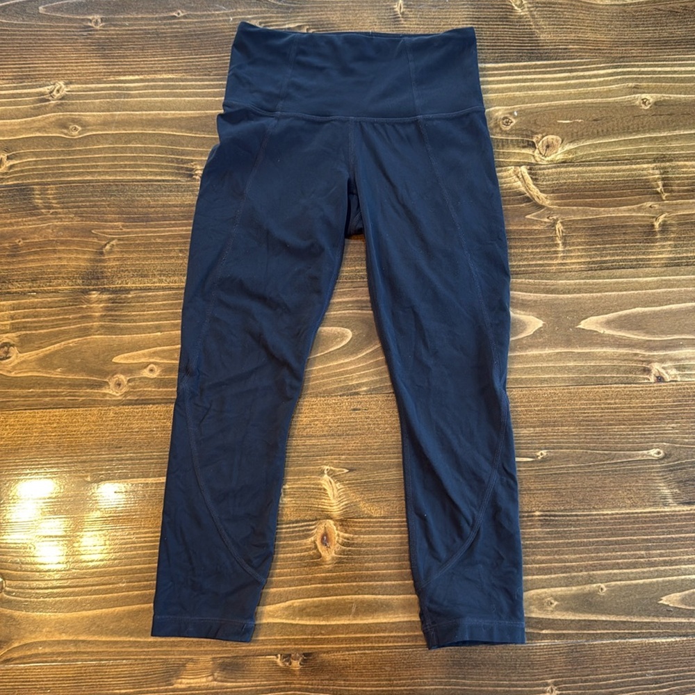 Athleta Cropped Leggings